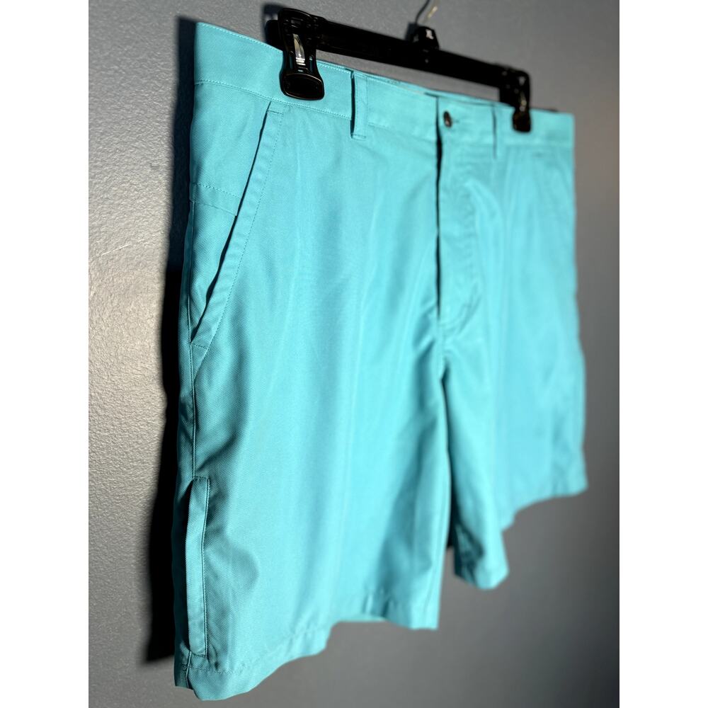 Callaway V Mens Flat Front Teal Blue 5-Pocket Golf Short Pant NWOT - Size 34W - Picture 3 of 12